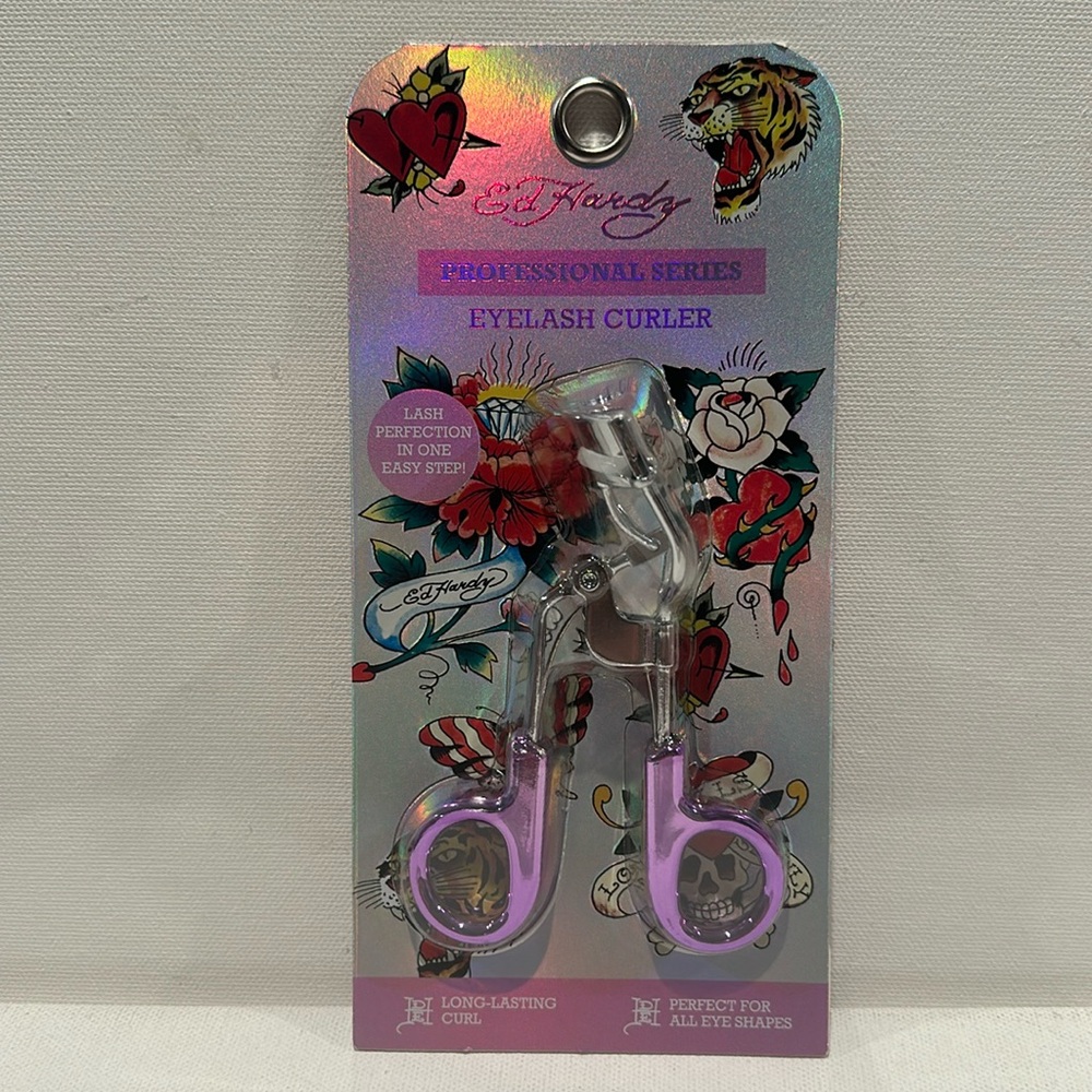 Ed Hardy Professional Series Eyelash Curler.